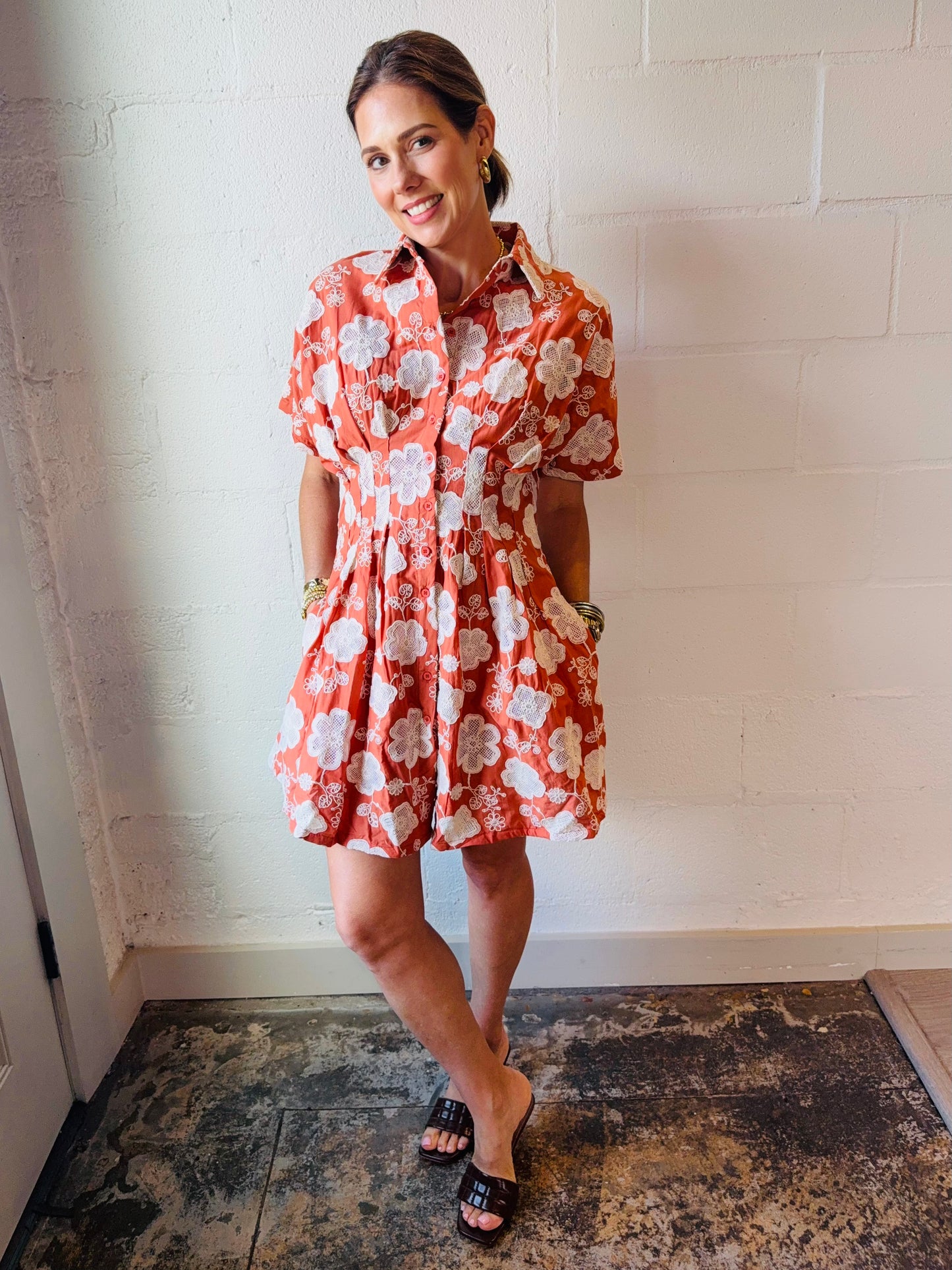 SO TWYLA TERRACOTTA FLOWER DRS