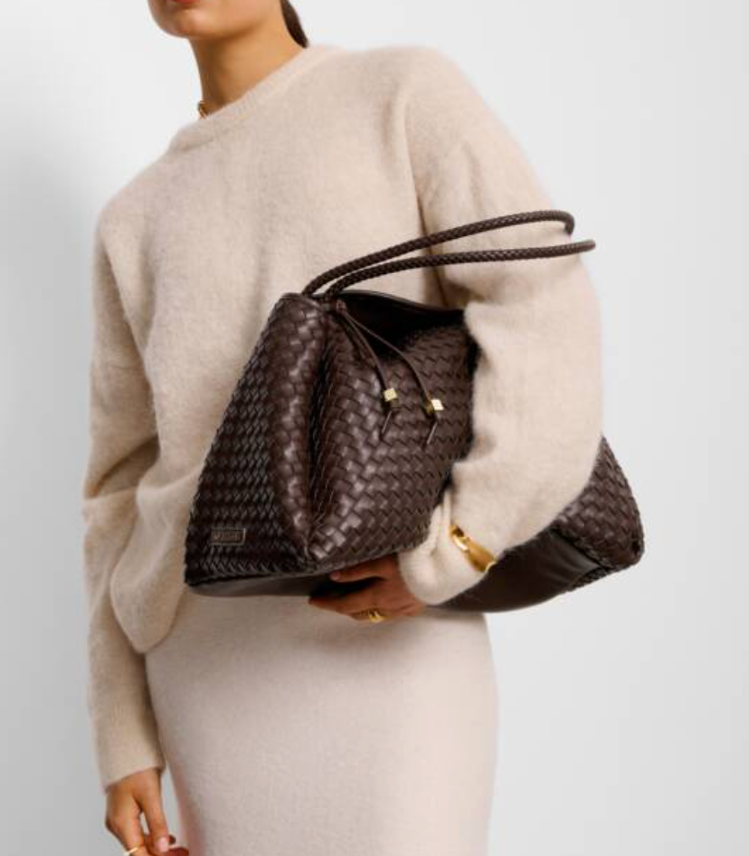 KL NOVA LRG SHLDR BAG CHOC