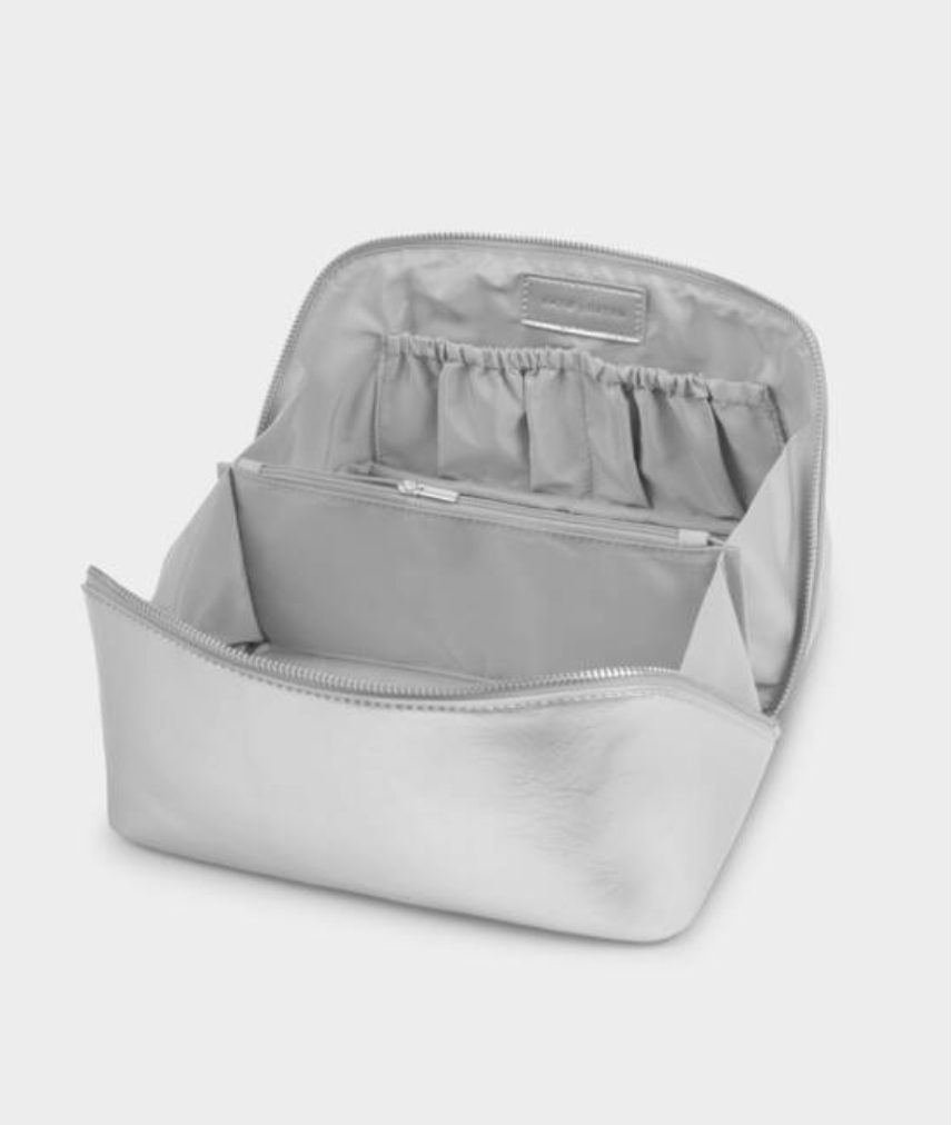 KL LRG MAKE UP BAG SILVER