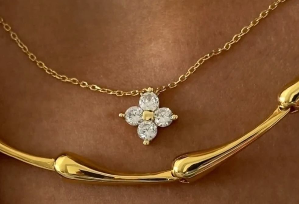 SH MAE PENDANT NCKLCE