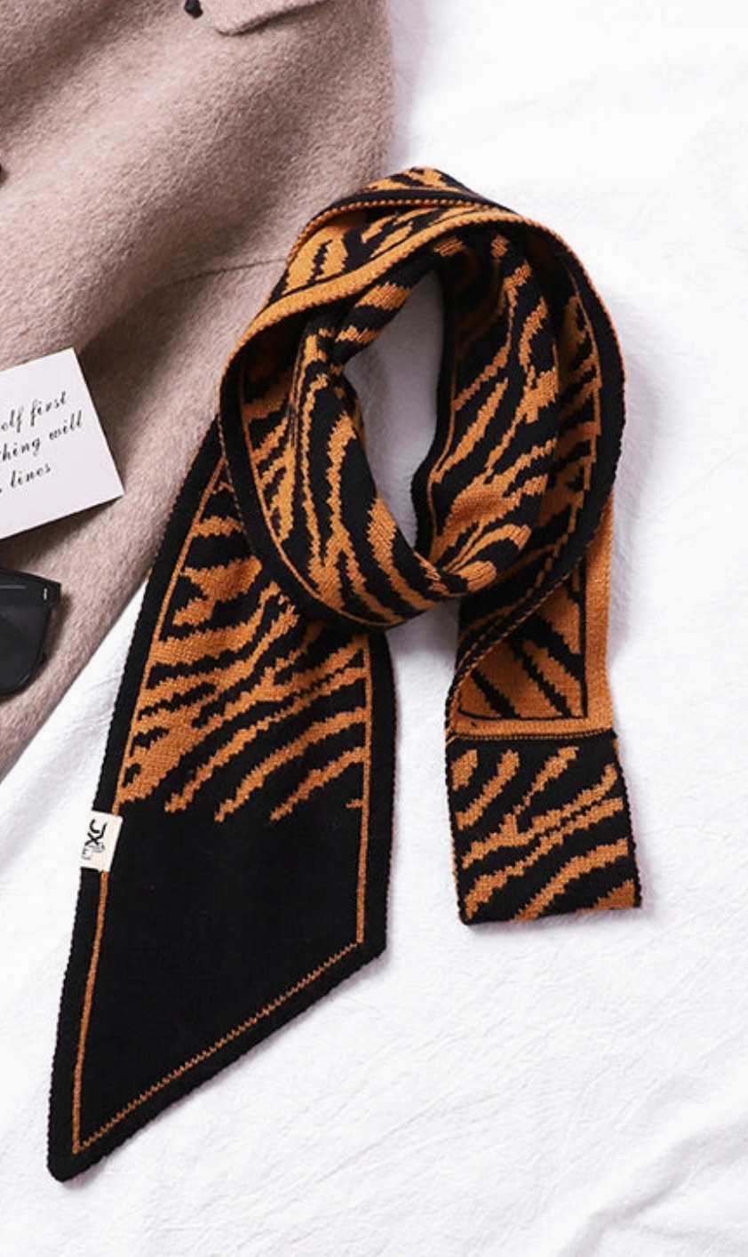 DF TIGER SCARF