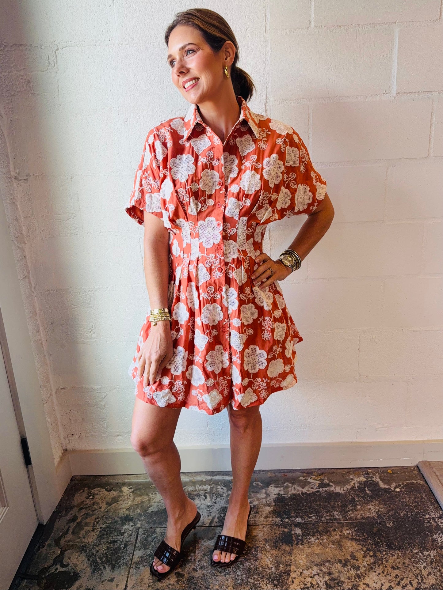 SO TWYLA TERRACOTTA FLOWER DRS