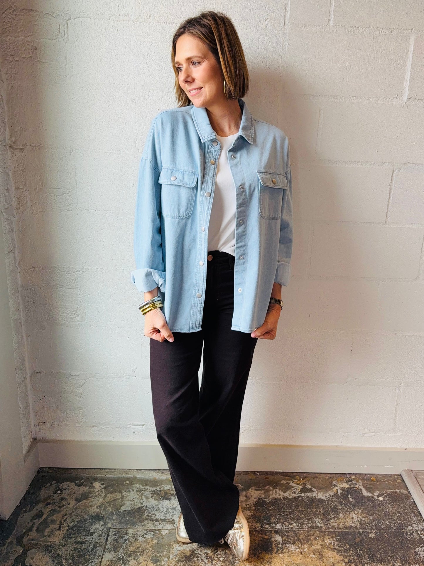 JD ADRIANNA LIGHT BLU TOP