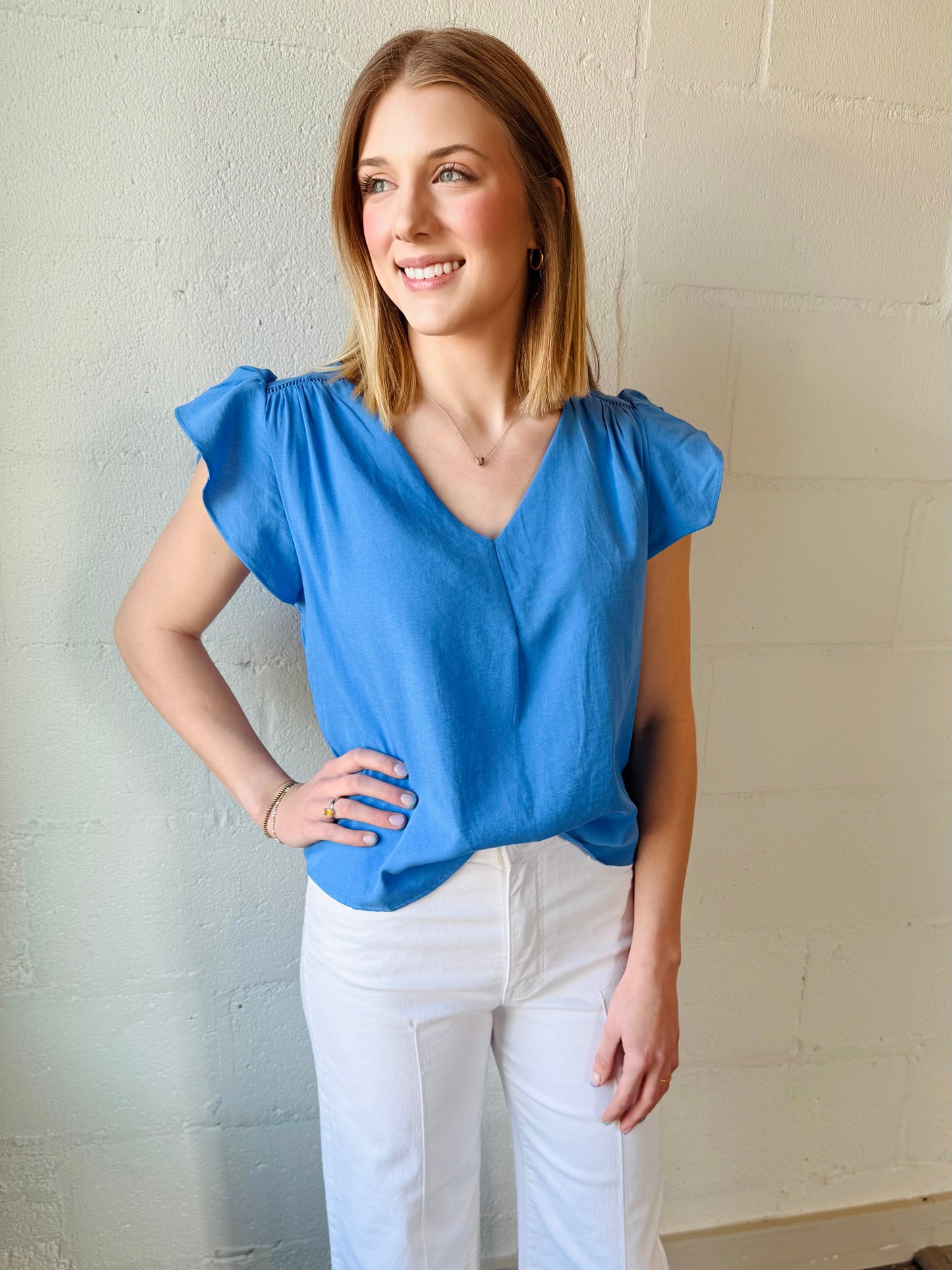 MB WHIT BLUE BLOUSE
