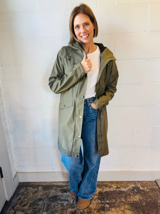 IC GRN RAINCOAT