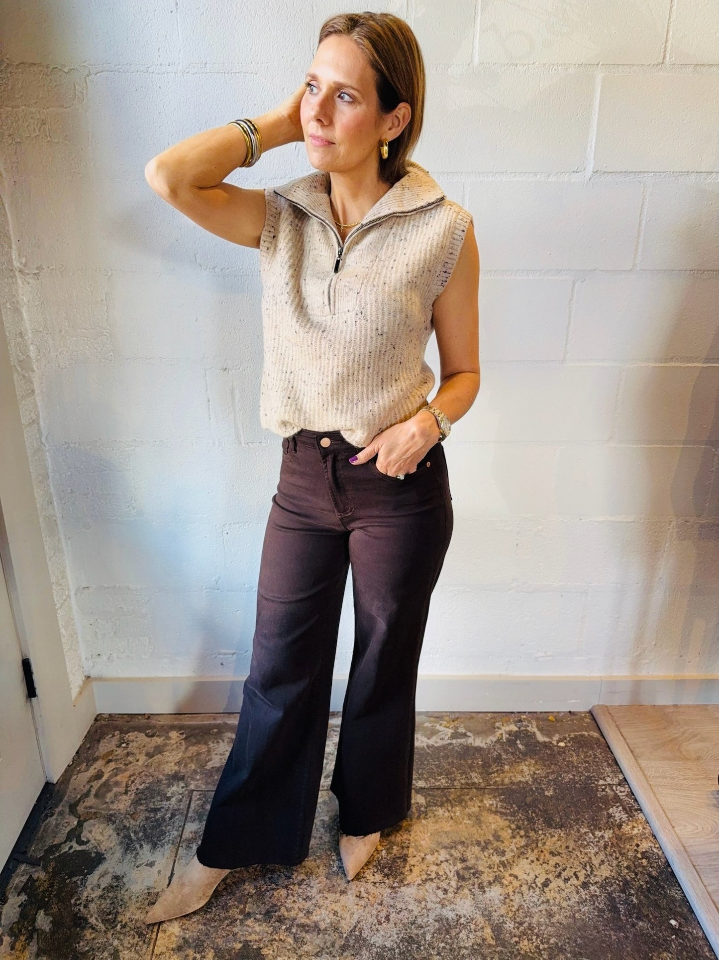 DR ENDID SLEEVLESS ZIP UP