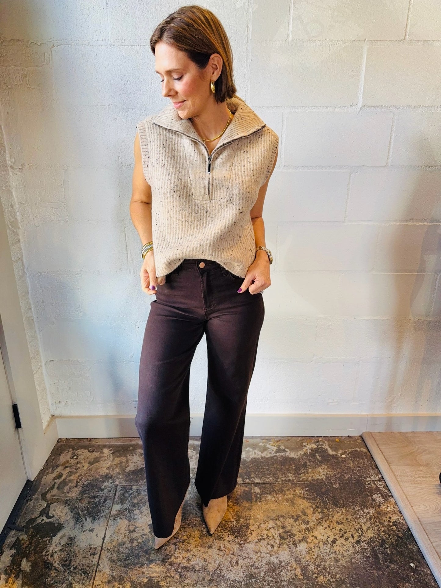 DR ENDID SLEEVLESS ZIP UP