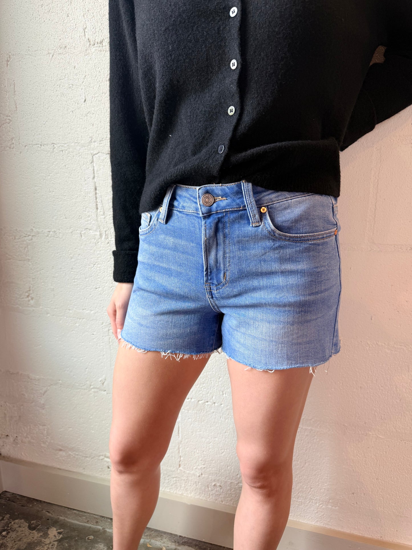 BY CLASSIC DENIM SHORT
