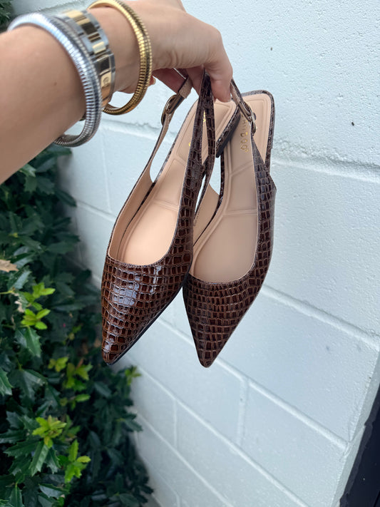 GM CLARA BRWN CROC