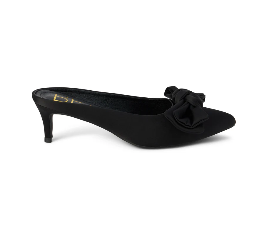 ATM BOW BLK HEEL