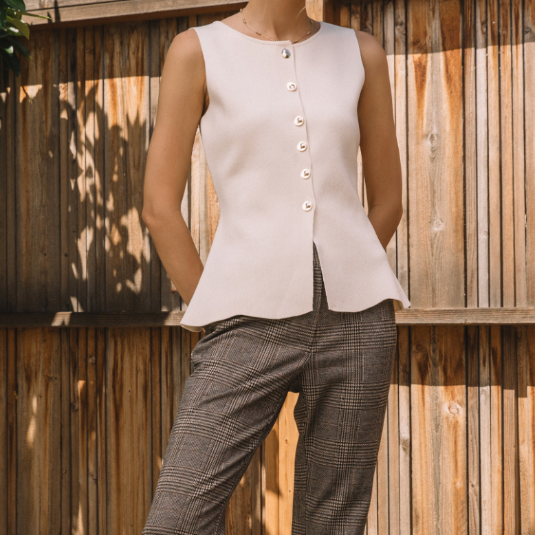 SB KELSI CRM VEST