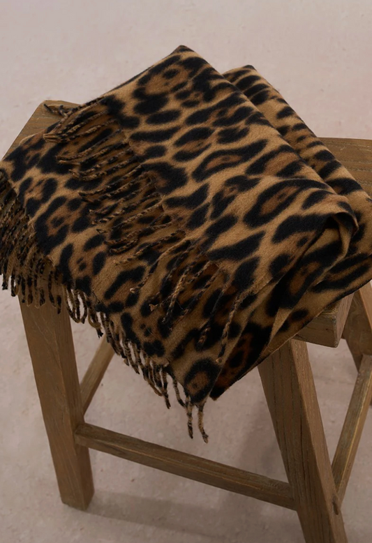 MB  LEOP SCARF