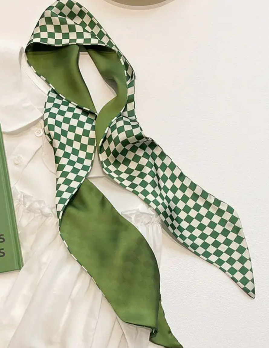 DF CHECKERED SILK SCARF