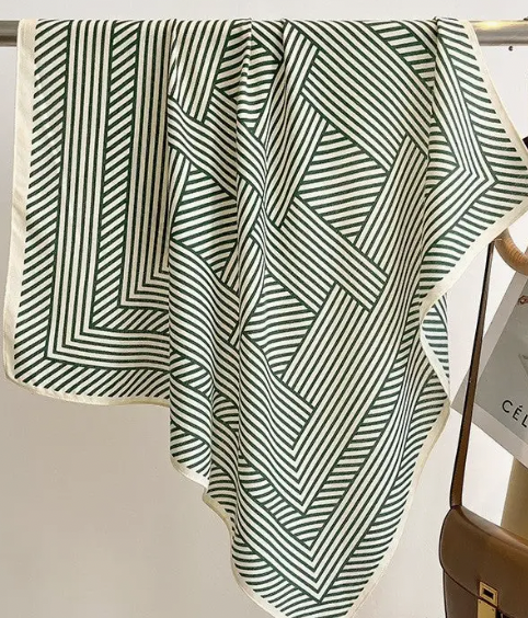 DF STRIPED SQUARE SCARF