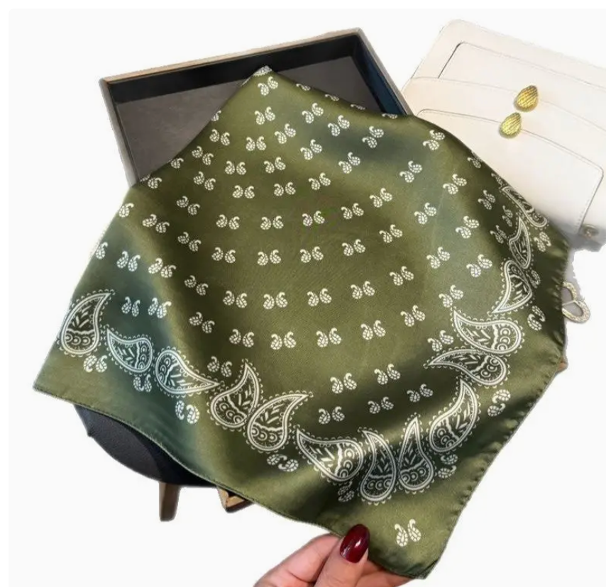 UW MED SCARF